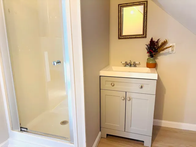 $3,200 | 712 Lawrence Street, Unit 2, Lowell, MA 01852