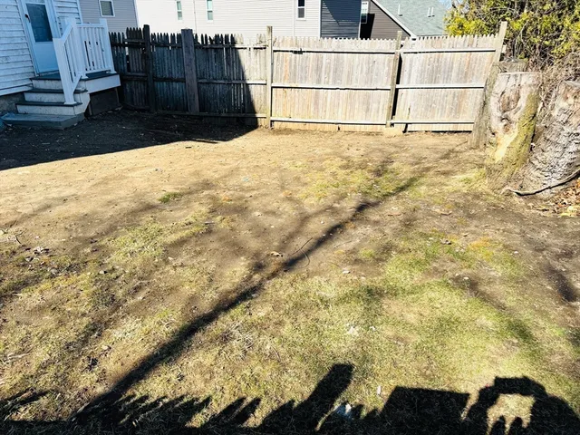 $3,200 | 712 Lawrence Street, Unit 2, Lowell, MA 01852