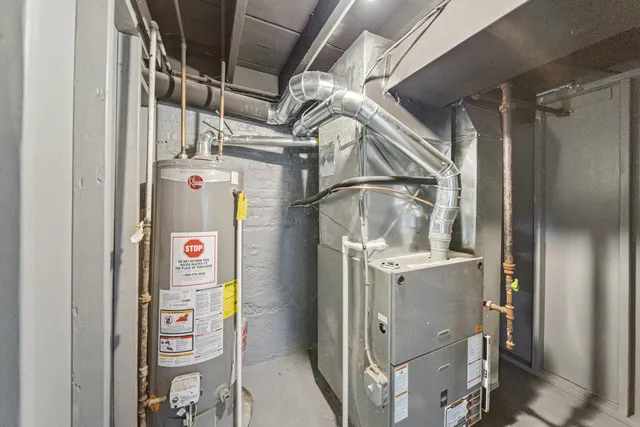 $349,900 | 7537 South Clyde Avenue, Chicago, IL 60649