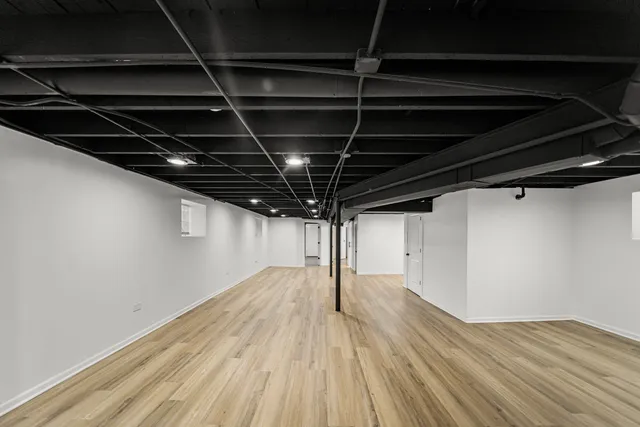 $349,900 | 7537 South Clyde Avenue, Chicago, IL 60649