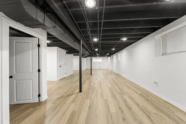 $349,900 | 7537 South Clyde Avenue, Chicago, IL 60649