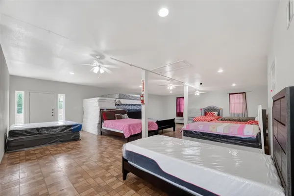 $600,000 | 530 Frankie Street, Unit 1, Houston, TX 77015