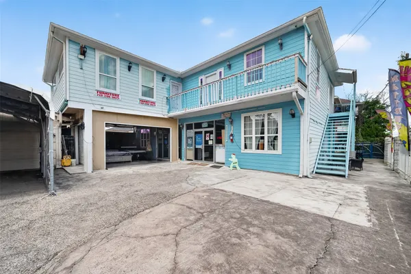 $600,000 | 530 Frankie Street, Unit 1, Houston, TX 77015