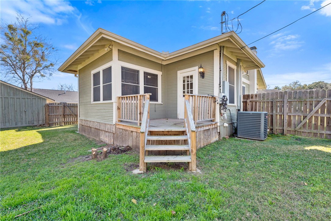 712 East 28th Street Bryan, TX 77803 - Photo 24 of 29