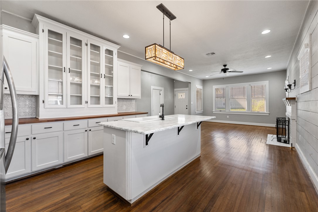 712 East 28th Street Bryan, TX 77803 - Photo 9 of 29