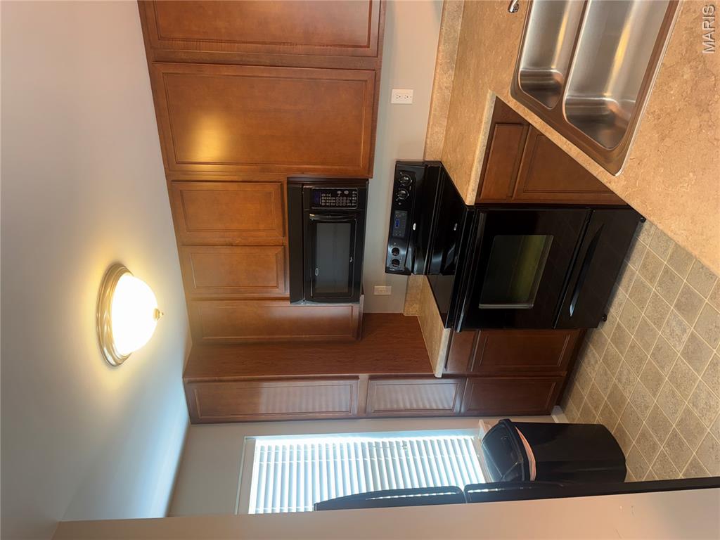 6102 Spring River Drive O'Fallon, MO 63368 - Photo 3 of 10