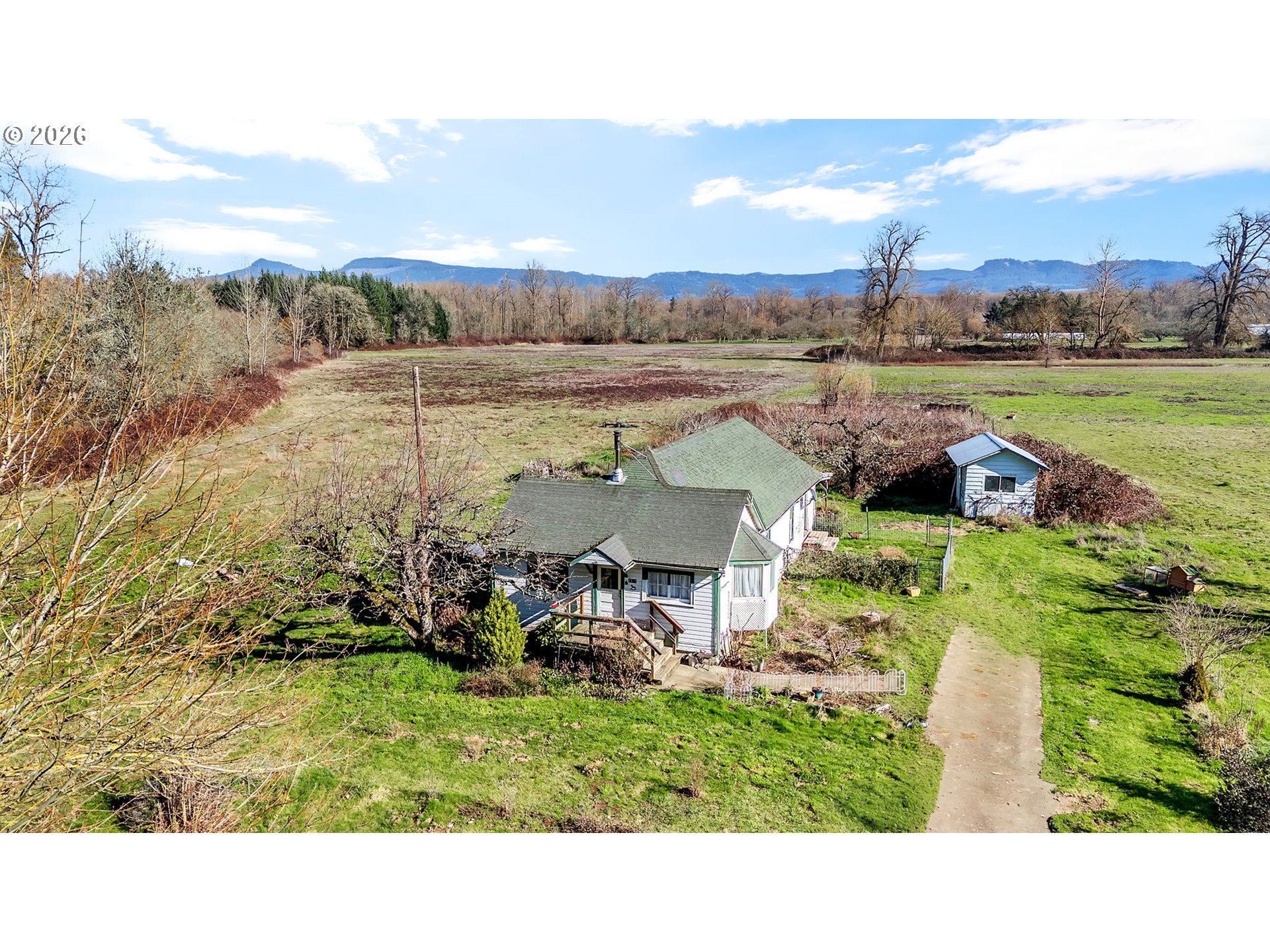 1125 East Beacon Drive Eugene, OR 97404 - Photo 12 of 47 Gallery Image 12