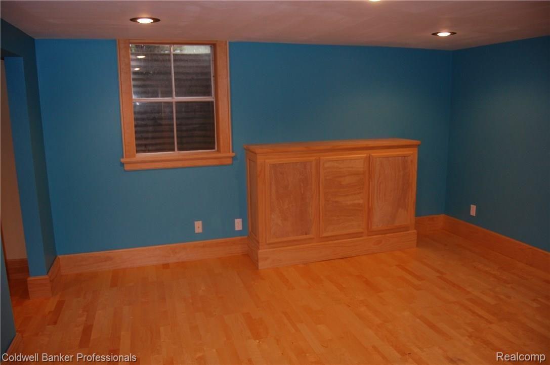 1751 Graefield Road, Unit 119 Birmingham, MI 48009 - Photo 19 of 21 Finished Bsmt w/egress window