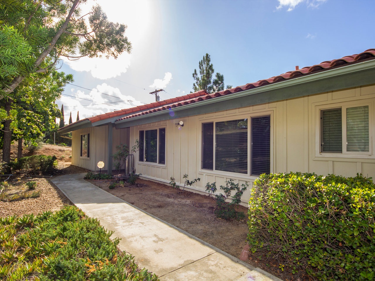 1742 Green Canyon Road Fallbrook, CA 92028 - Photo 2 of 18