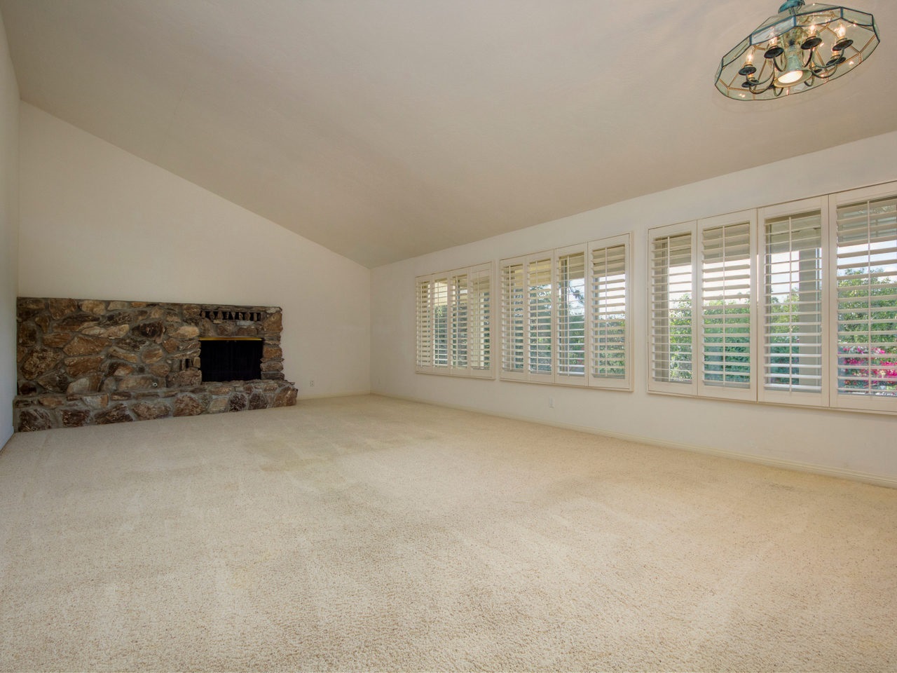 1742 Green Canyon Road Fallbrook, CA 92028 - Photo 6 of 18