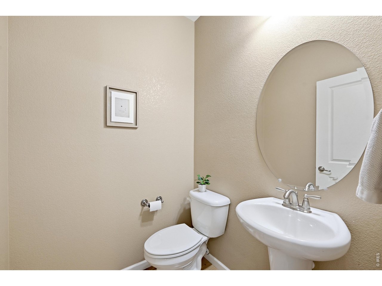 340 Riverton Road Lafayette, CO 80026 - Photo 12 of 37 Main level powder room
