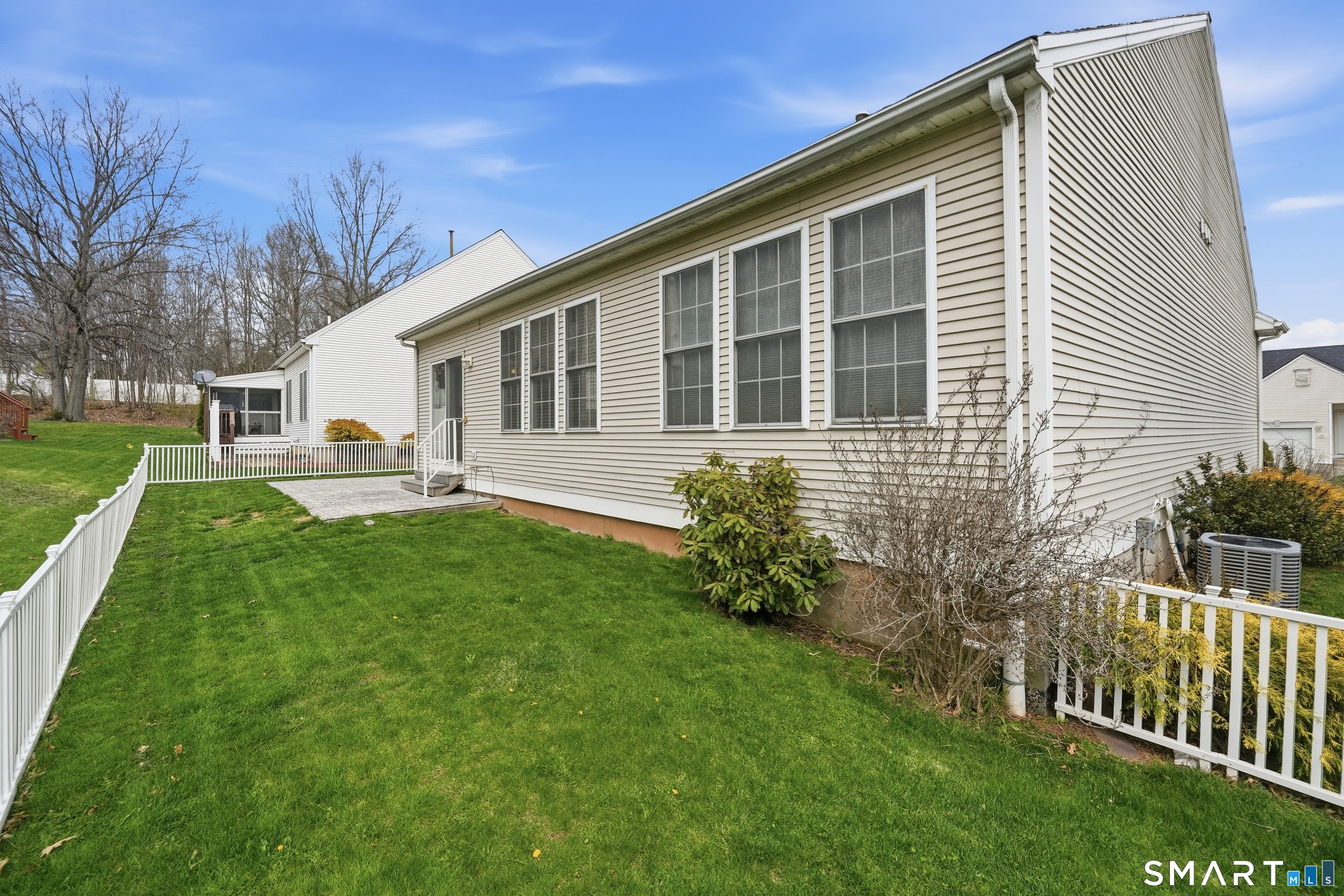 17 Heather Lane, Unit 17 Suffield, CT 06078 - Photo 15 of 29