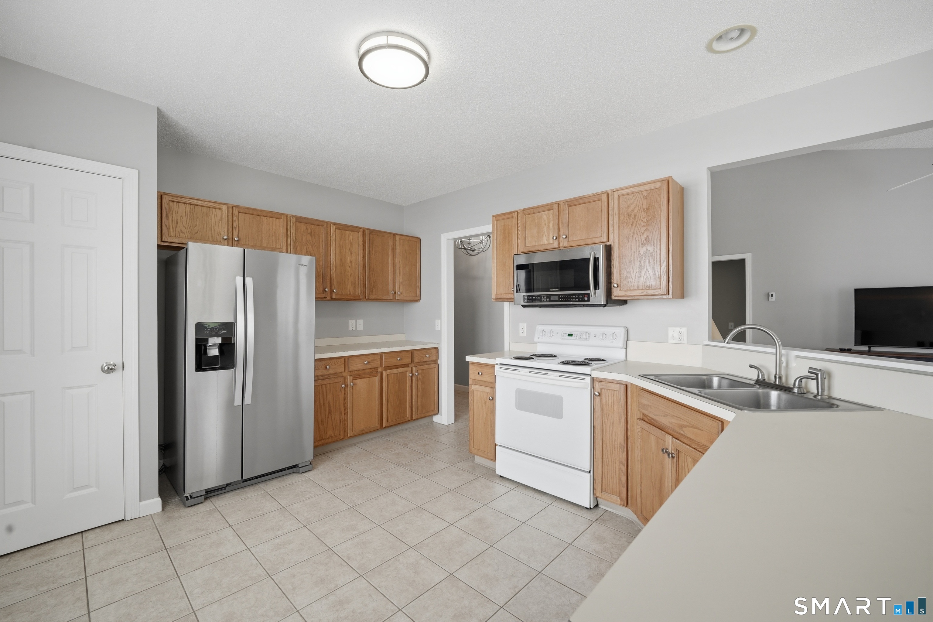 17 Heather Lane, Unit 17 Suffield, CT 06078 - Photo 22 of 29