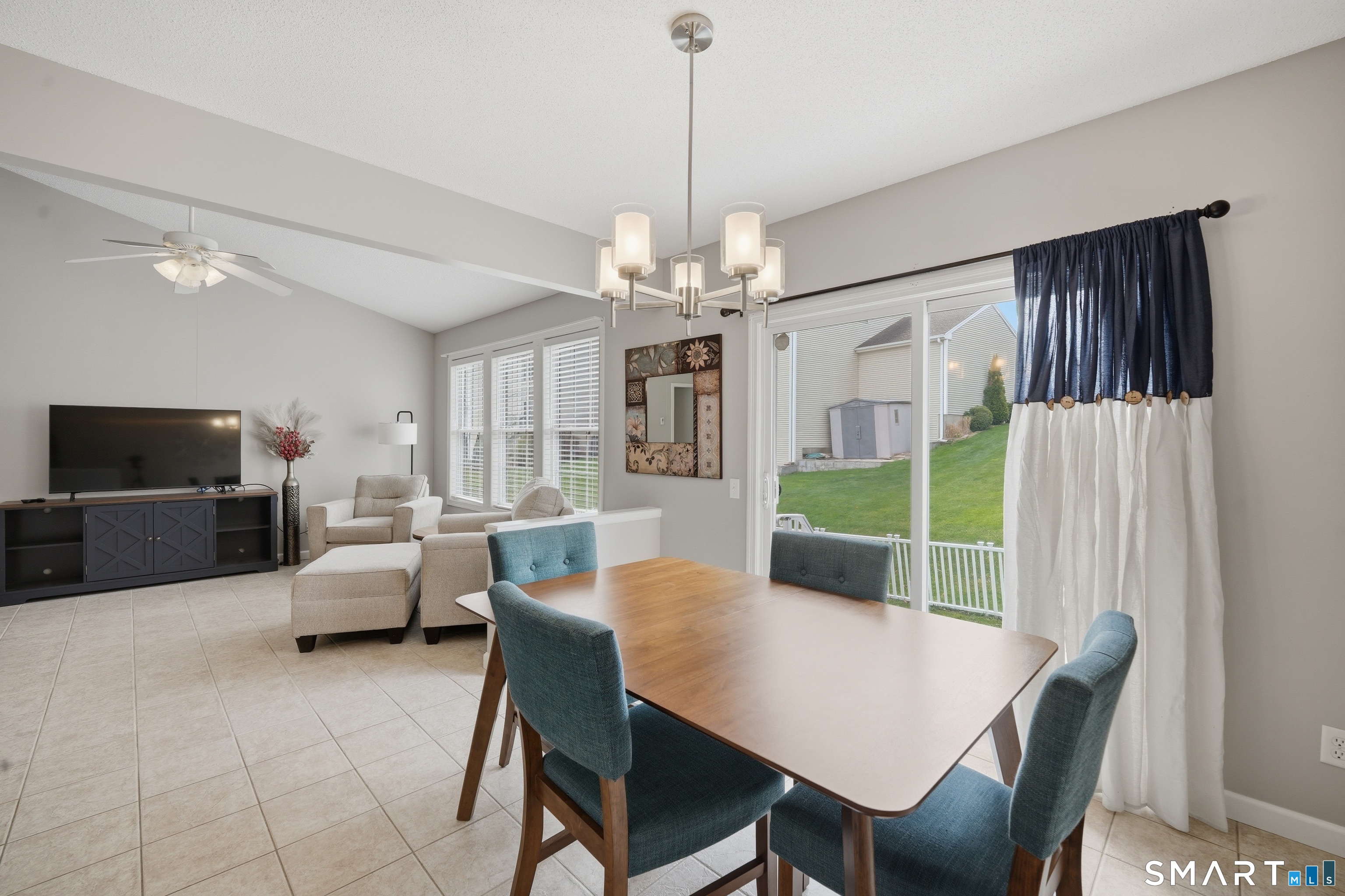 17 Heather Lane, Unit 17 Suffield, CT 06078 - Photo 5 of 29