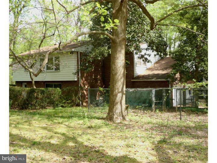 404 Creek Road Moorestown, NJ 08057 - Photo 2 of 21 Front Yard