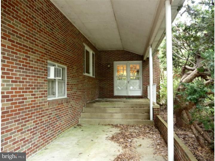 404 Creek Road Moorestown, NJ 08057 - Photo 15 of 21 Exterior Front