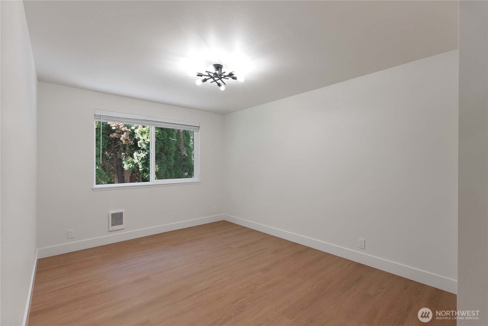 1260 Paradise Road Ferndale, WA 98248 - Photo 24 of 40 Gallery Image 24