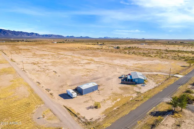 $590,000 | 10187 North Mormon Road, Elfrida, AZ 85610
