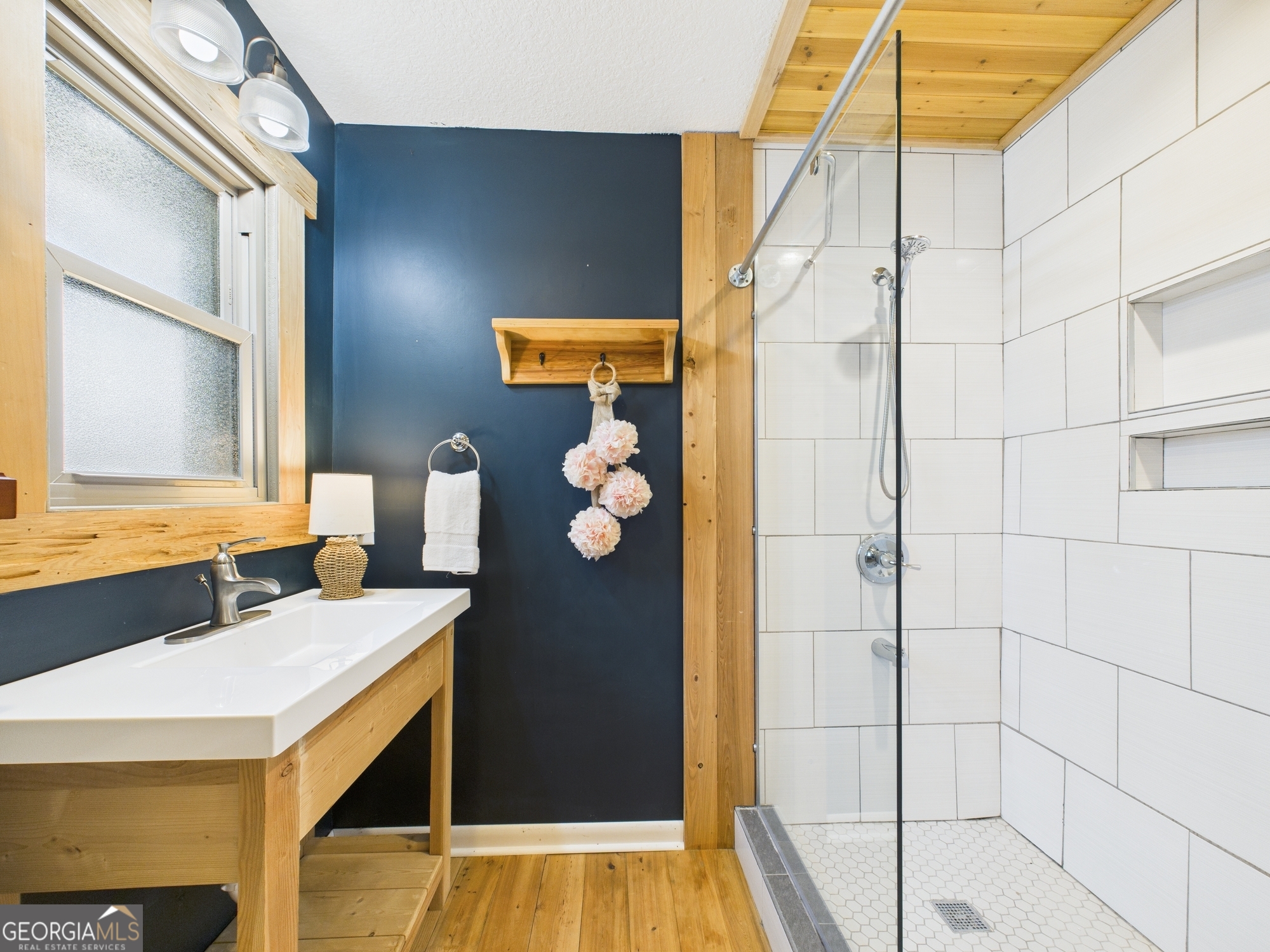 312 Henson Road Hawkinsville, GA 31036 - Photo 24 of 64 a bathroom with a sink and a mirror