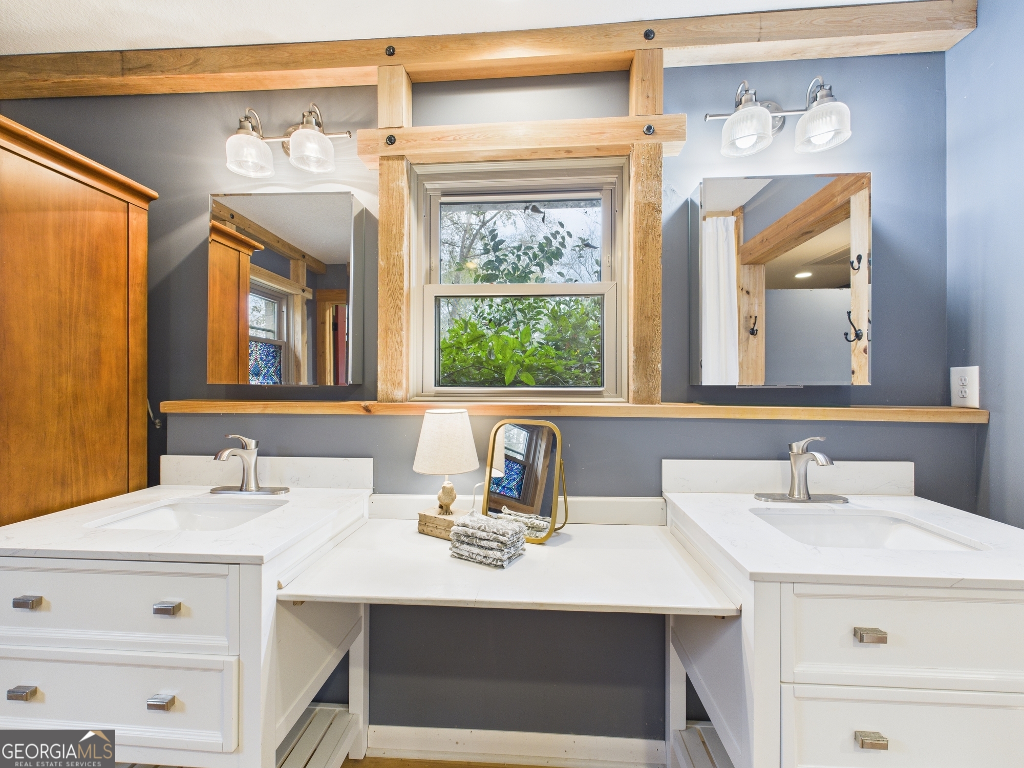 312 Henson Road Hawkinsville, GA 31036 - Photo 34 of 64 a bathroom with a sink and a mirror