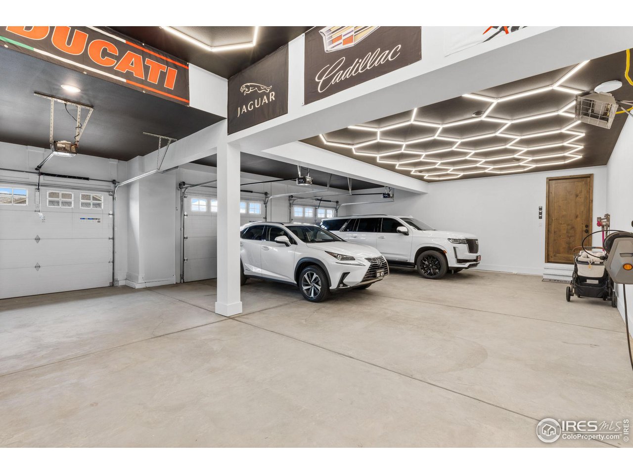 2770 Heron Lakes Parkway Berthoud, CO 80513 - Photo 4 of 40 a view of parking garage with cars
