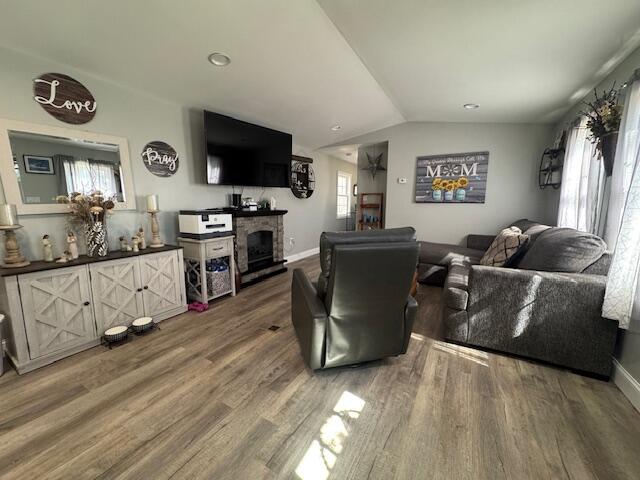 171 River Road Richmond, ME 04357 - Photo 6 of 20 4) Living room