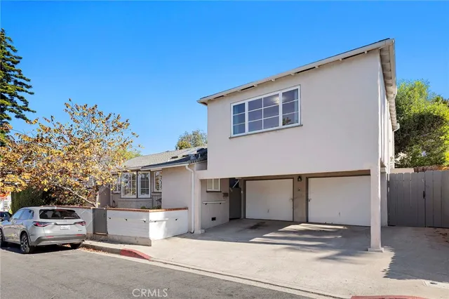 $2,299,000 | 461 Park Avenue, Laguna Beach, CA 92651
