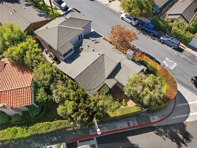 $2,299,000 | 461 Park Avenue, Laguna Beach, CA 92651