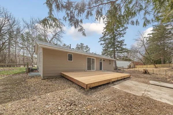 $449,900 | 5210 Mt Carmel Road, Carver, MN 55315