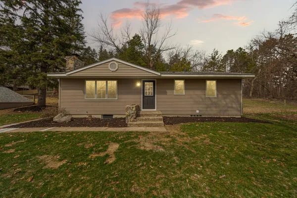 $449,900 | 5210 Mt Carmel Road, Carver, MN 55315