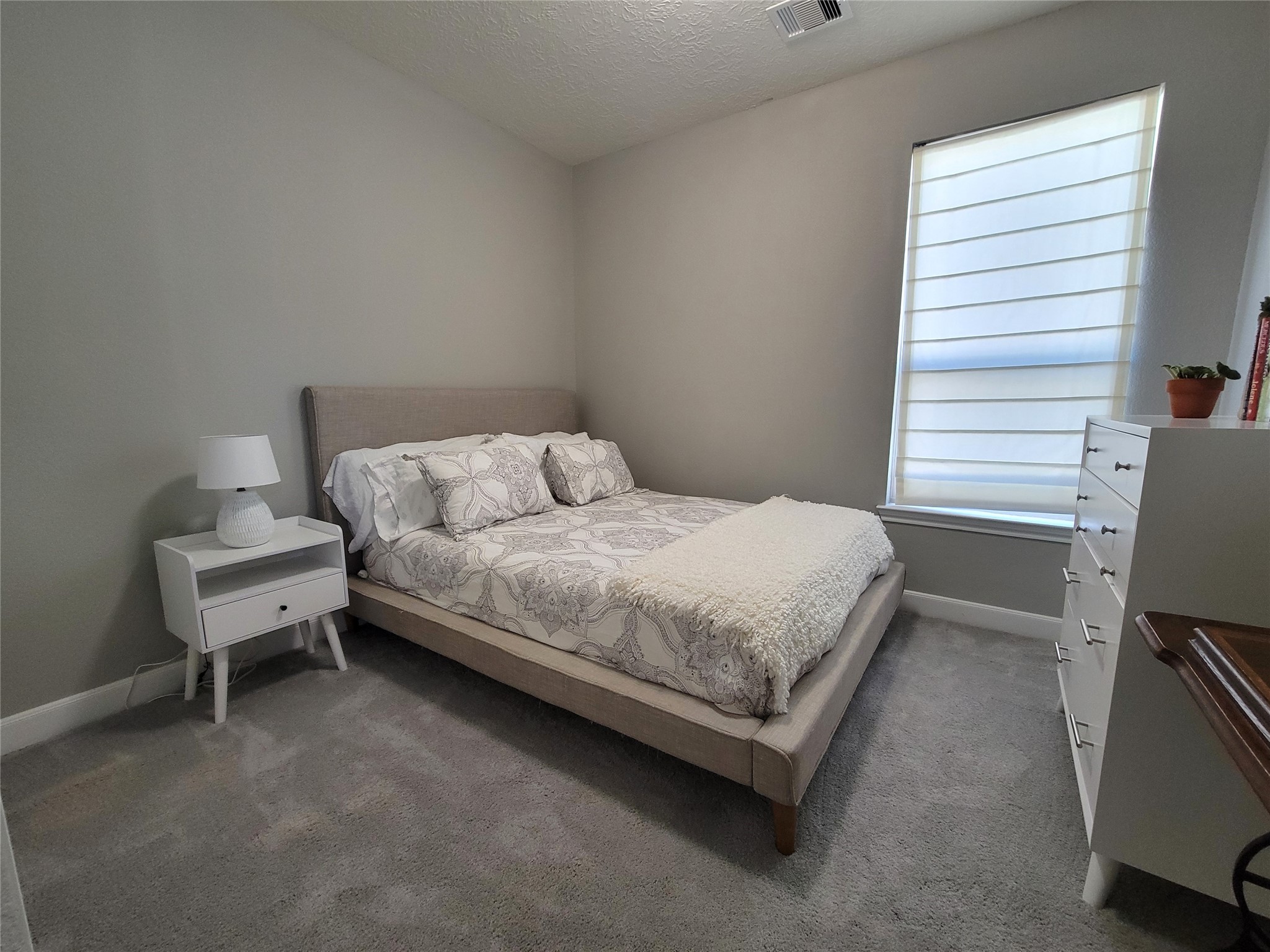 2095 Parnevik Place Conroe, TX 77304 - Photo 16 of 23 Bedroom 2