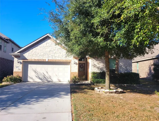 $324,900 | 2095 Parnevik Place, Conroe, TX 77304