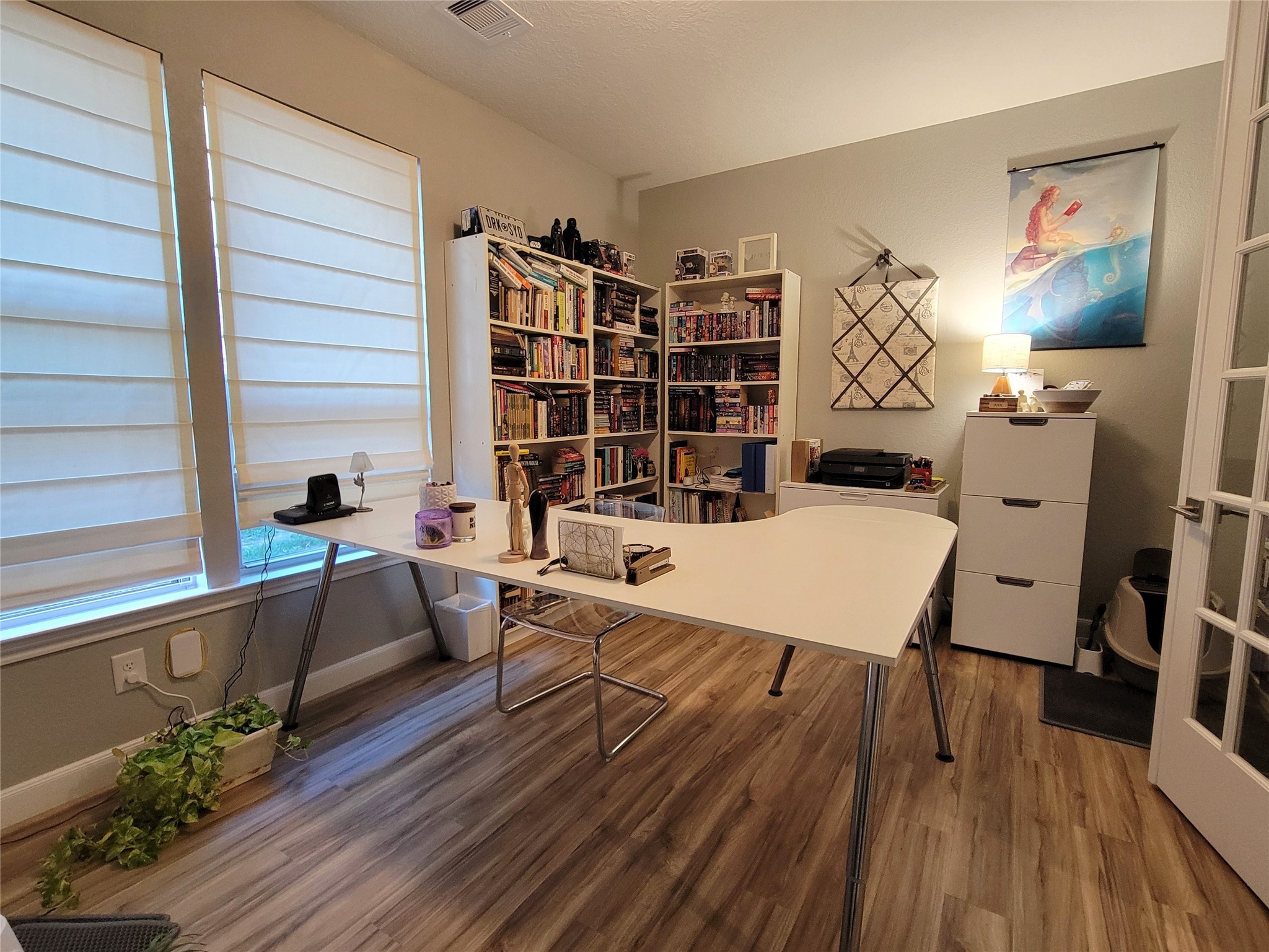 2095 Parnevik Place Conroe, TX 77304 - Photo 8 of 23 Home Office / Den / 4th bedroom