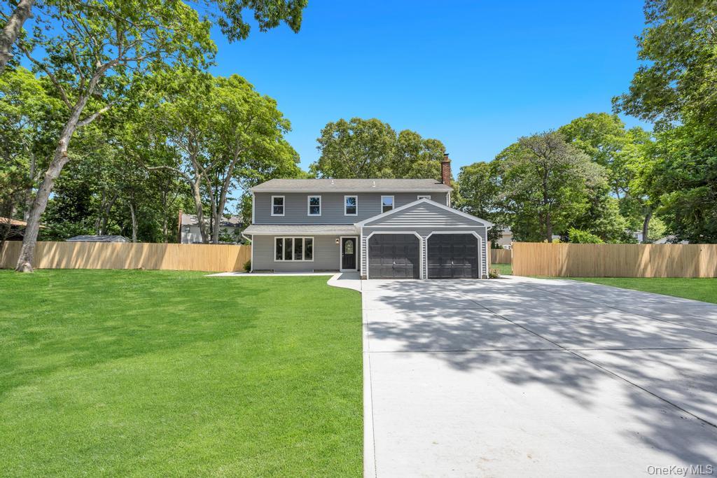 369 Dare Road Selden, NY 11784 - Photo 3 of 35