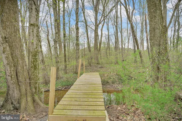$420,000 | 2 Lovers Lane, Pine Grove, PA 17963