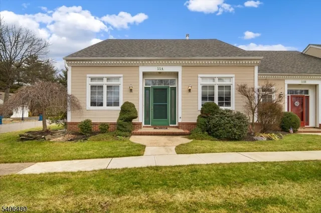 $410,000 | 55 Winthrop Road, Monroe Township, NJ 08831