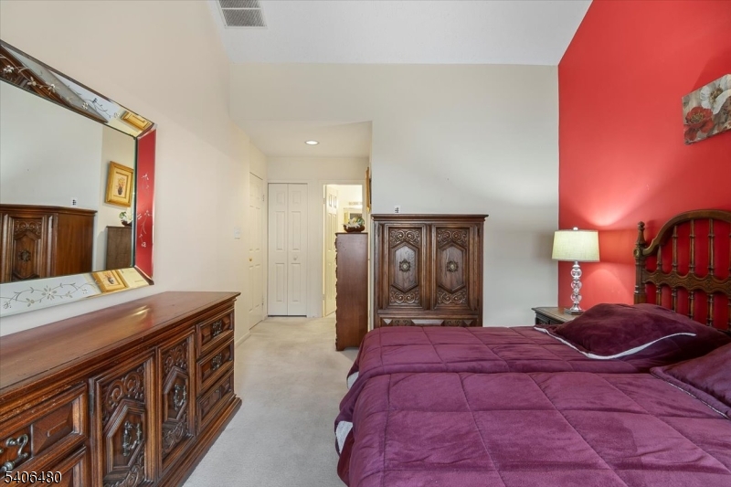 55 Winthrop Road Monroe Township, NJ 08831 - Photo 19 of 39