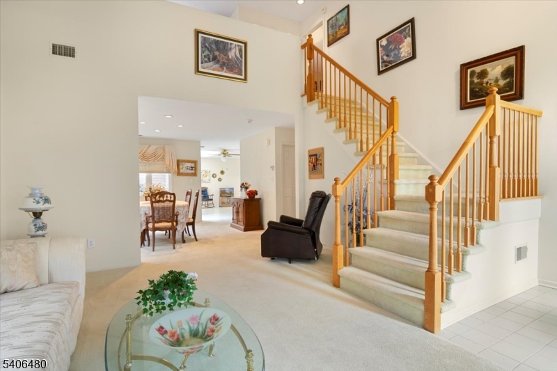 55 Winthrop Road Monroe Township, NJ 08831 - Photo 3 of 39