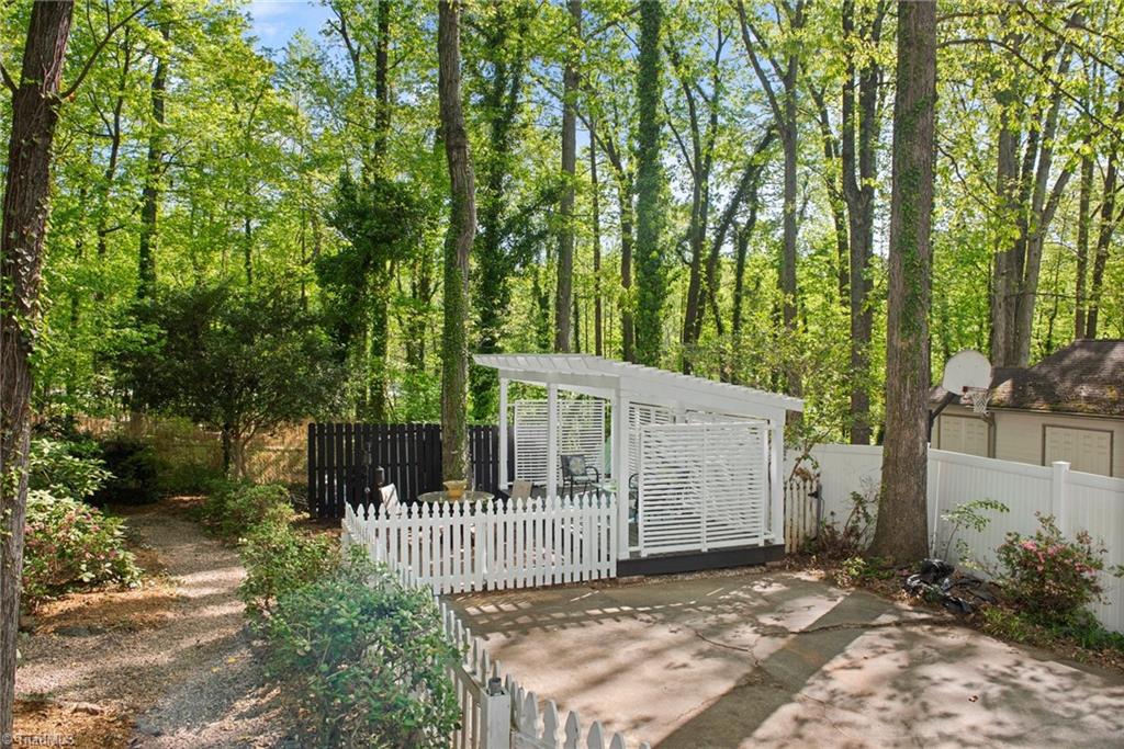 1802 Red Forest Road Greensboro, NC 27410 - Photo 33 of 39 Gallery Image 33