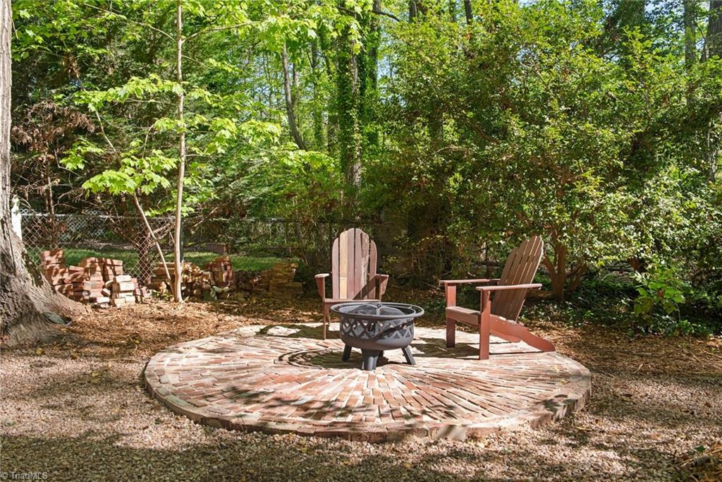 1802 Red Forest Road Greensboro, NC 27410 - Photo 36 of 39 Gallery Image 36