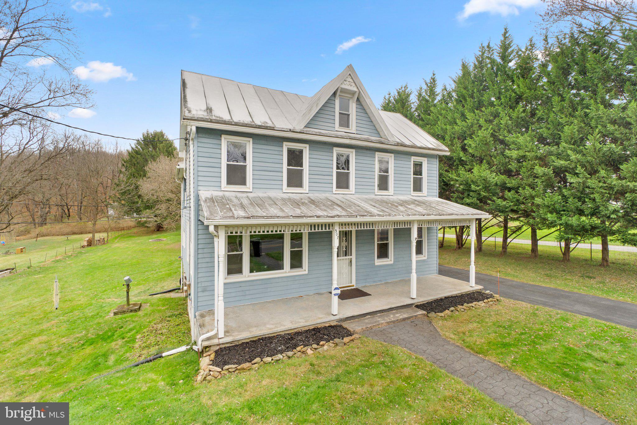 307 North Cranberry Road Westminster, MD 21157 - Photo 2 of 38 Exterior