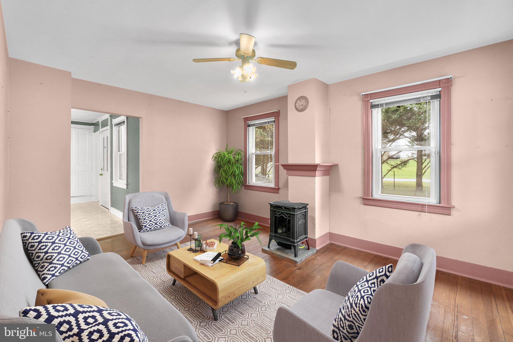 307 North Cranberry Road Westminster, MD 21157 - Photo 10 of 38 Fam/DiningRm *This image has been virtually staged