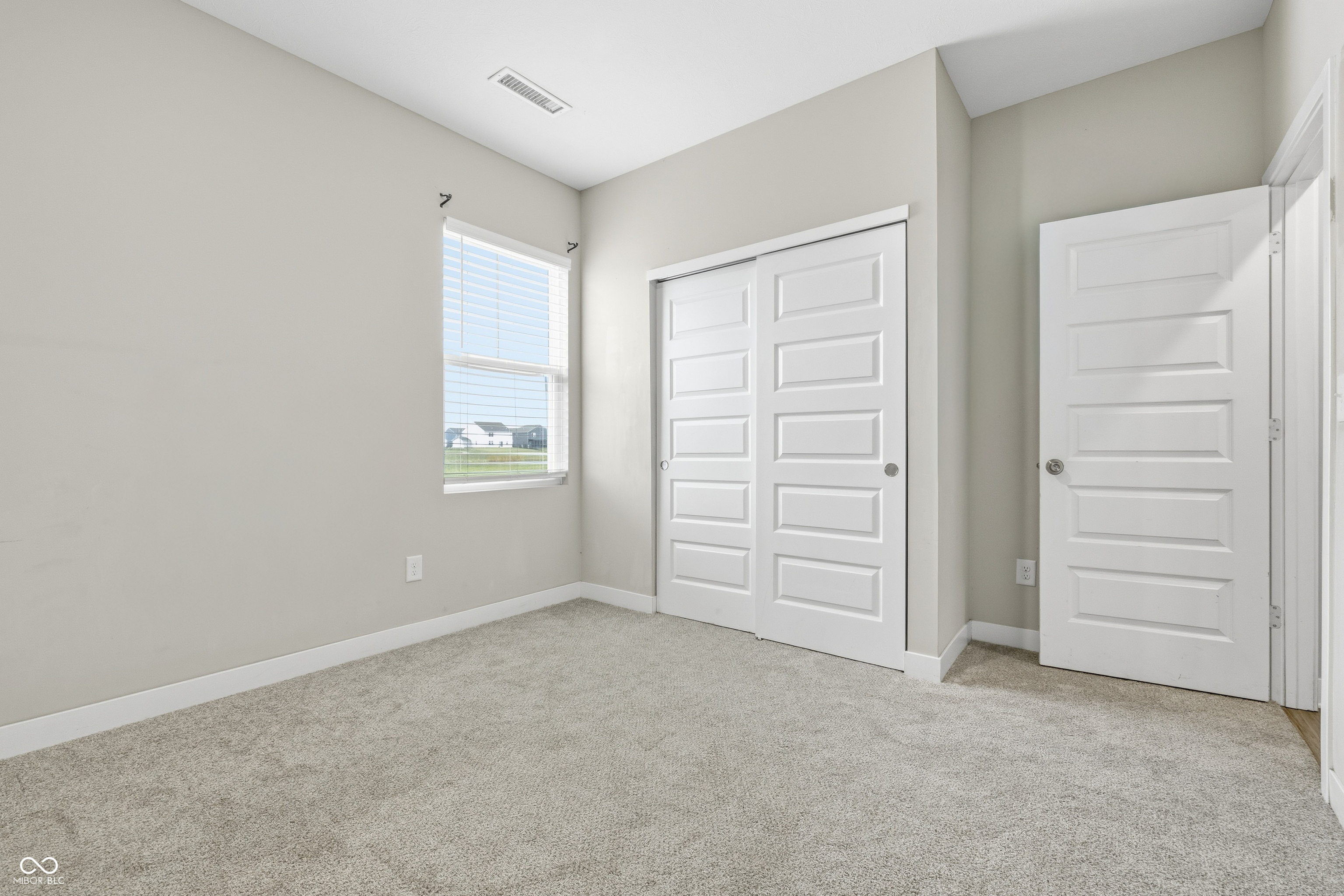 9681 Crossfield Road Avon, IN 46123 - Photo 11 of 26