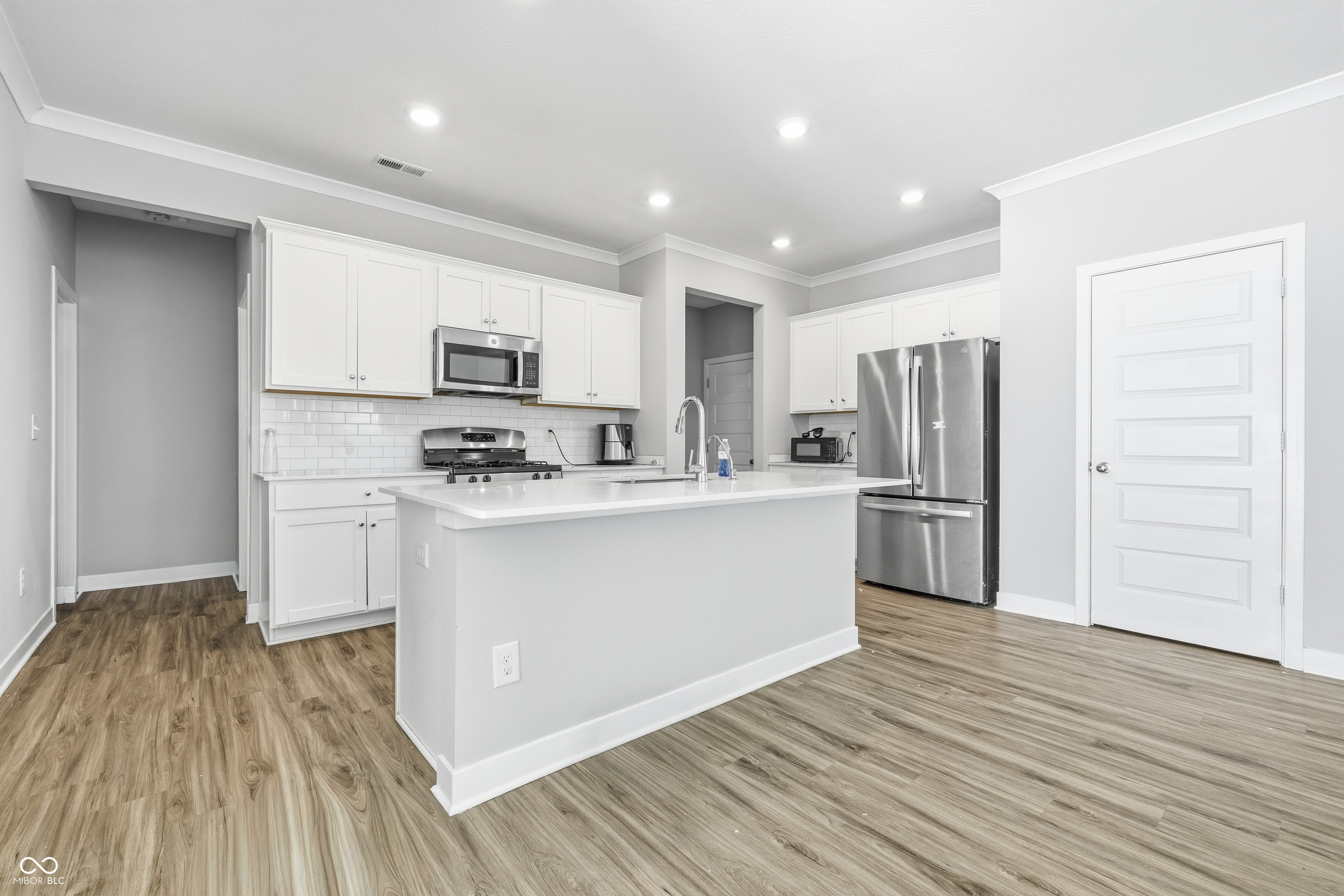 9681 Crossfield Road Avon, IN 46123 - Photo 7 of 26