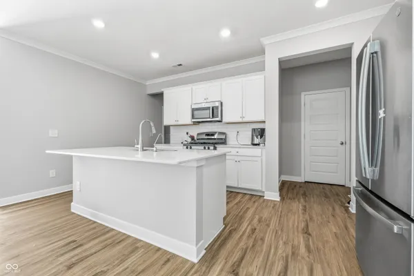 $380,000 | 9681 Crossfield Road, Avon, IN 46123