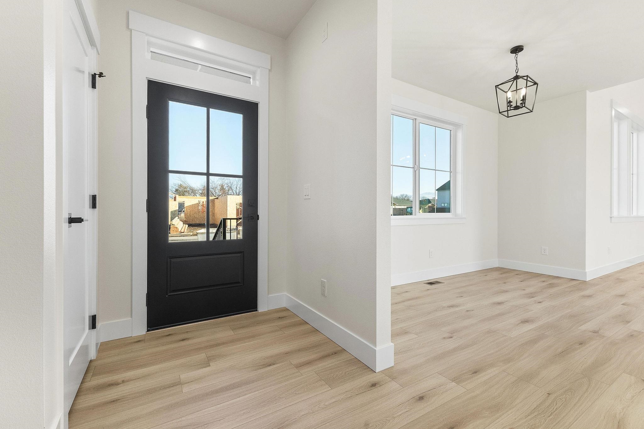 1807 North Arties Road Spokane Valley, WA 99016 - Photo 8 of 45 Gallery Image 8