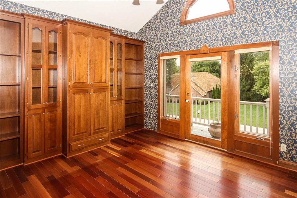 9220 Promontory Road Indianapolis, IN 46236 - Photo 17 of 45 Gallery Image 17