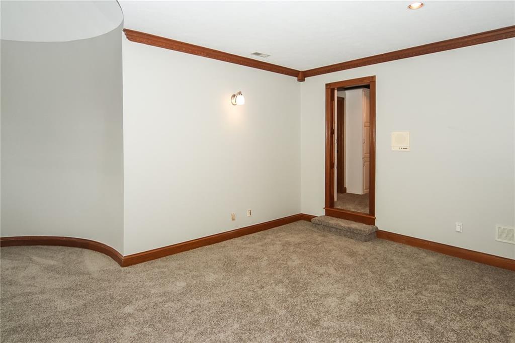 9220 Promontory Road Indianapolis, IN 46236 - Photo 20 of 45 Gallery Image 20