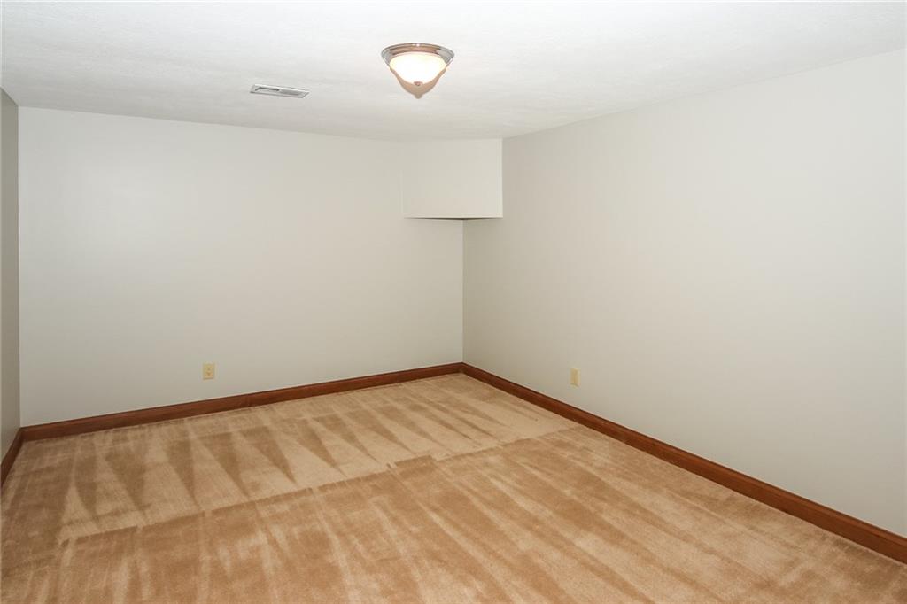 9220 Promontory Road Indianapolis, IN 46236 - Photo 37 of 45 Gallery Image 37