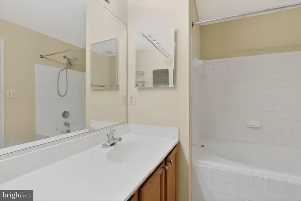 $664,900 | 6348 Dakine Circle, Springfield, VA 22150